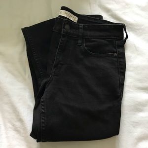 Abercrombie & Fitch Black Skinny Jeans 0S